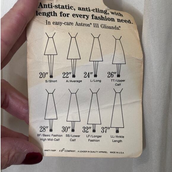 NEW old Stock VINTAGE Vanity Fair cream fashion slip Jordan Marsh SMALL - Picture 4 of 6